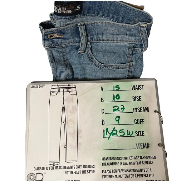 Hollister - Picture 9 of 12